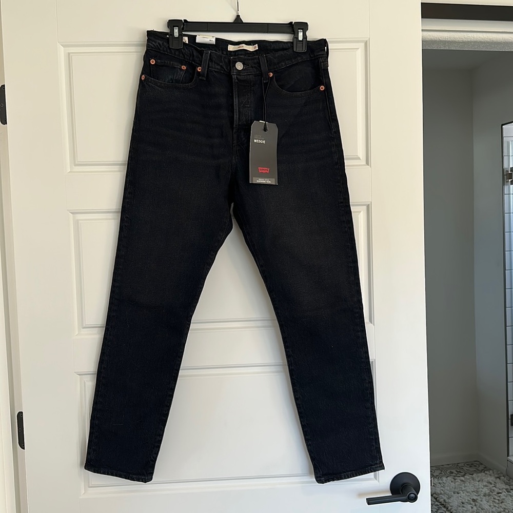 BNWT Levi’s Wedgie